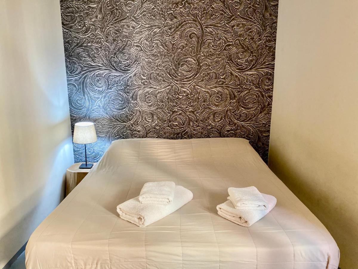 Tra Piazza Erbe E Piazza Bra Raffinata Maison Otel Verona Dış mekan fotoğraf