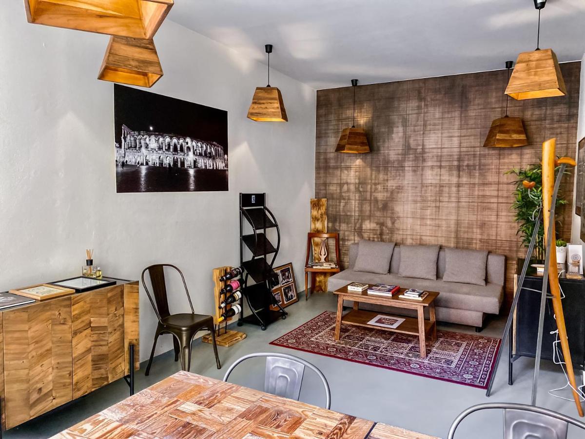 Tra Piazza Erbe E Piazza Bra Raffinata Maison Otel Verona Dış mekan fotoğraf