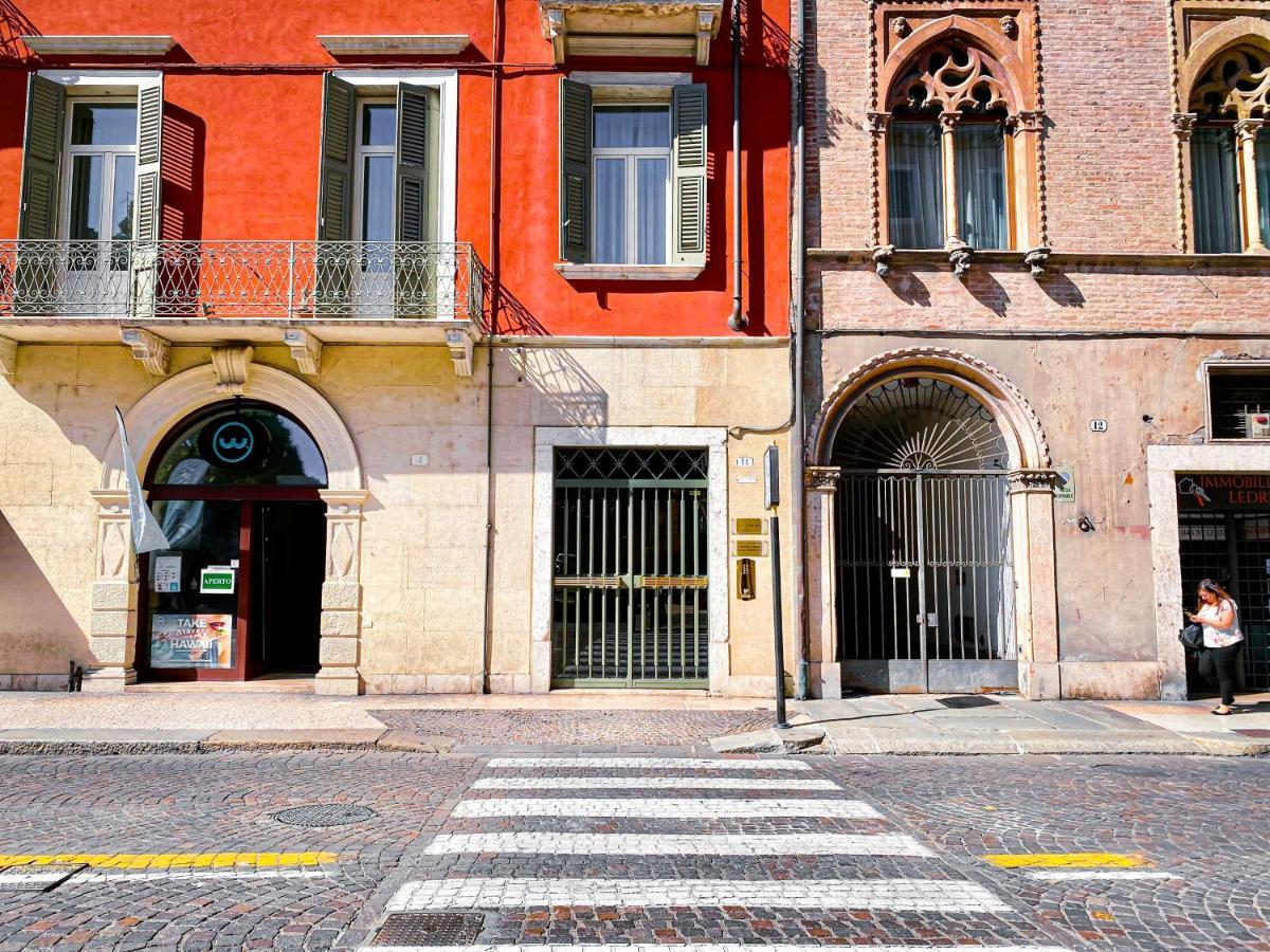 Tra Piazza Erbe E Piazza Bra Raffinata Maison Otel Verona Dış mekan fotoğraf
